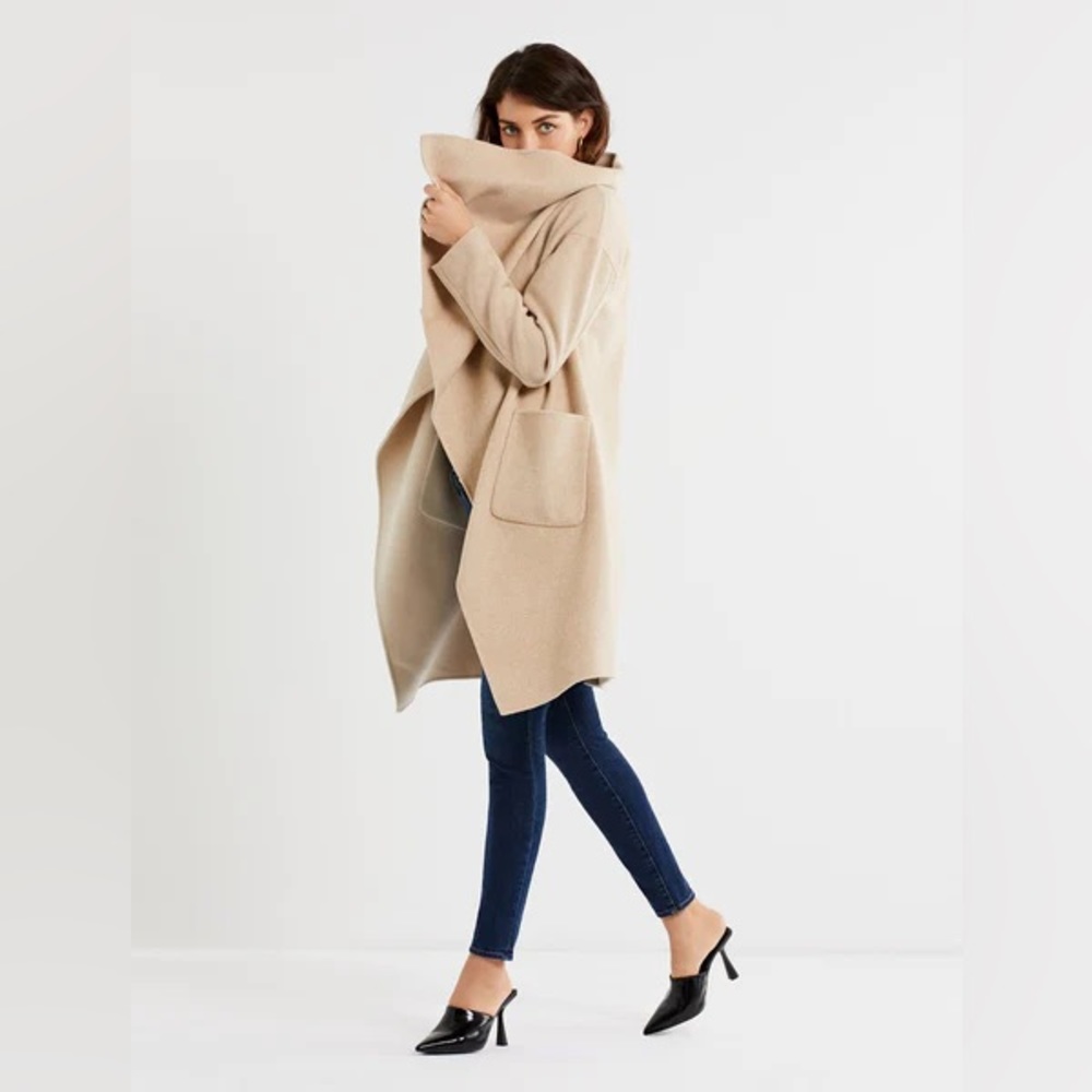 BCBG MAXAZRIA WOOL COAT